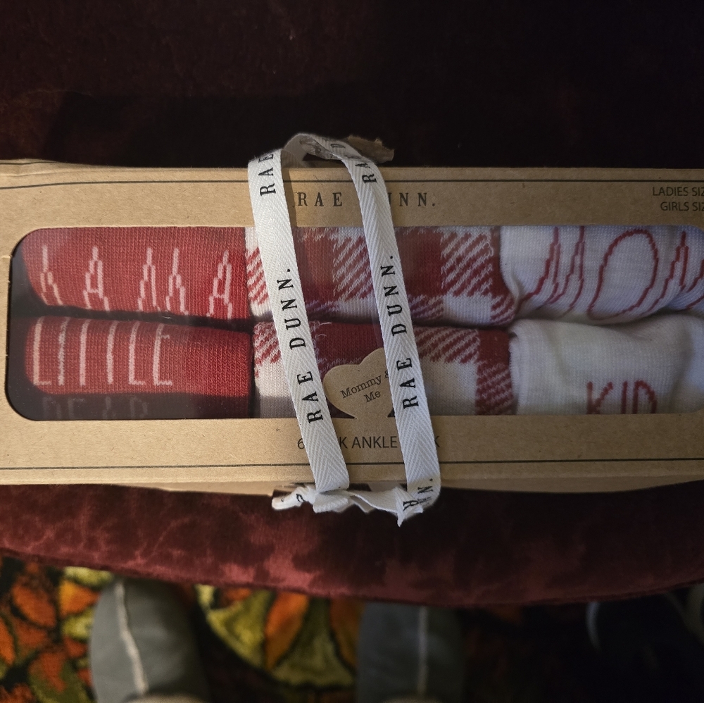 Rae Dunn Red and White Mom& kid socks